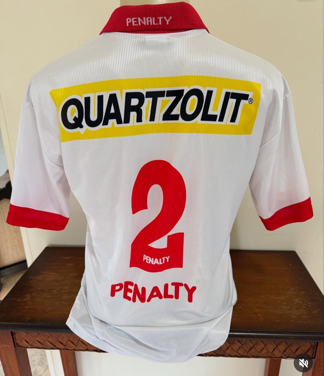 Costas da Penalty Quartzolit